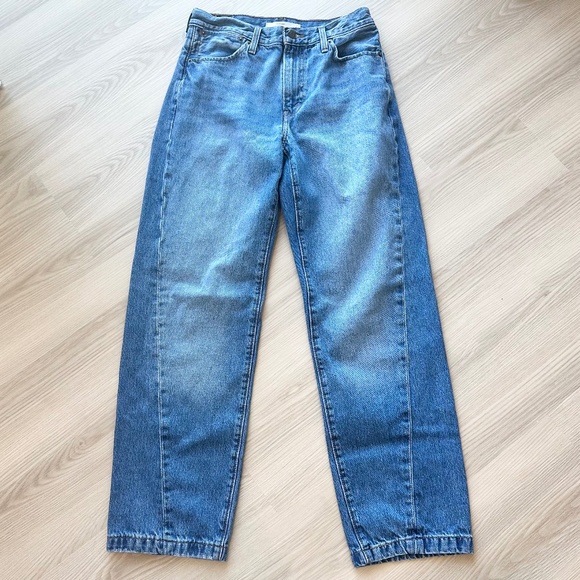 Levi's '94 Baggy Jeans - Picture 1 of 9
